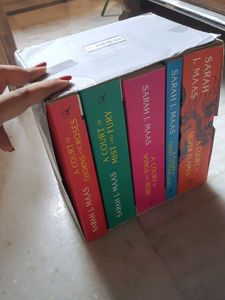 A Court of Thorns and Roses Series