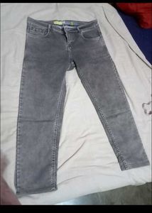 Stylish Grey Wash Denim Jeans