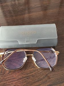Stylish Geometric Frame Glasses