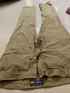 Gents Khaki Pants