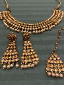 Beautiful Ethnic Necklace Set