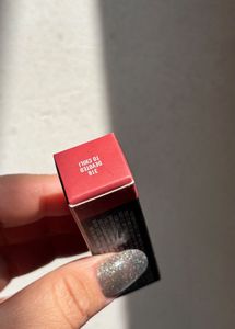 MAC powder kiss Lipstick Devoted To Chilli