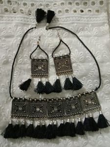Beautiful Chokar !! In Silver and Black ♥✨