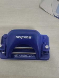 Kangaro DP-52 Hole Punch