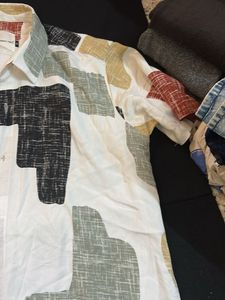 Abstract Print Short Sleeve Shirt