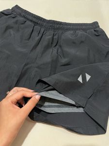 gym wear black shorts with built in compression