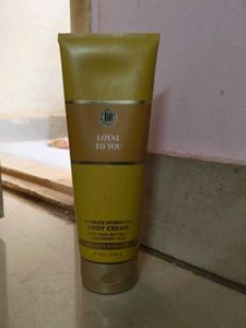 ULTRA Hydration Moisturizer ~ BATH & BODY WORK