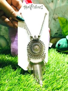 Long Pendant