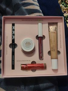 Just Herbs Glam Box Makeup Essentials