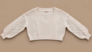 IVORY TEXTURED CABLE-KNIT CROPPED V-NECK SWEATER
