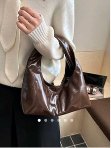 Chic choclate brown Leather Bag