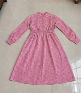 Chic Pink Printed Midi Dress