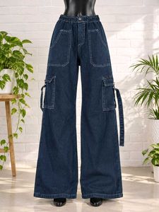 Women's Wide-Leg Cargo Jeans