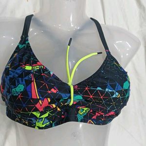🪔 Vibrant Geometric Print Bikini Top