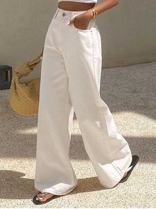 Wide Leg Jeans - Stylish &amp; Comfortable