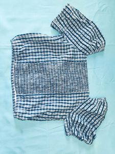 Cute Plaid Tie-Front Puff Sleeve Top