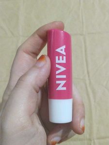 Nivea watermelon shine 🍉 caring lip balm