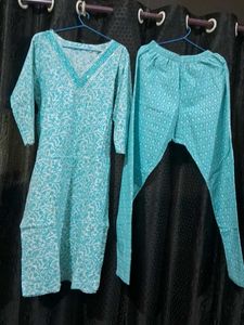 Beautiful Teal Kurta Set