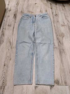 Ma6220 Polo jeans waist 26 inches