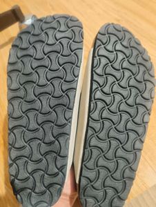 El Paso White Buckle Sandals For women
