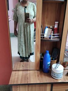 Elegant Green maternity gown, chain available in f