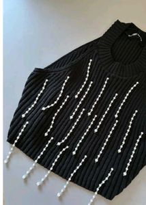 Chic Black Ribbed Top with Pearl Embellishments