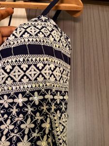 Chic Navy &amp; White Embroidered Blouse