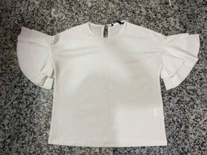 Chic White Ruffled Sleeve Top
