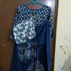 Blue &amp; White Ethnic Kurta Set