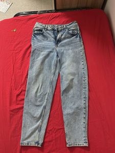 Light Wash Mom Jeans