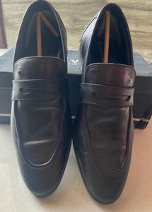Classic Black Leather Loafers