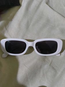 Stylish White Rectangular Sunglasses