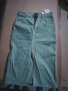 ZARA Women's Green Denim Midi Skirt