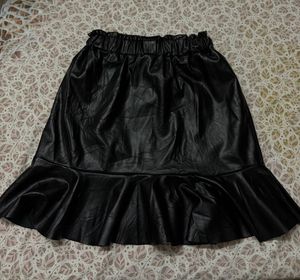 Stylish Black Ruffle leather Mini Skirt
