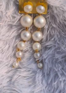 Pearl Korean Long Earring For Girls Pack Of 1