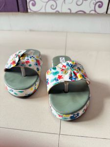 Floral Print Slides with Bow Detail