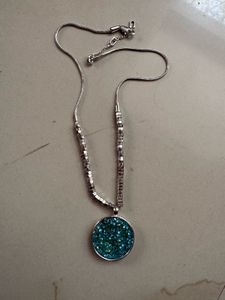 Sparkling Blue Pendant Necklace