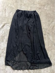 Chic Black Maxi Skirt