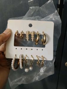 Fashionable Hoop Earring Set