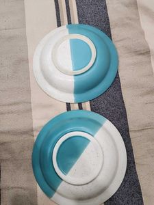 Set of 2 Blue &amp; White Dipped Plates