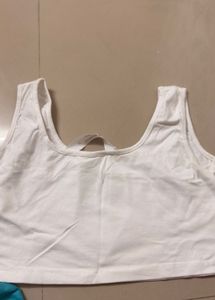 Graphic Print Crop Top