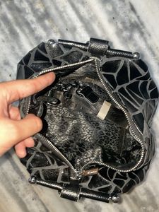 Stylish Geometric Pattern Handbag