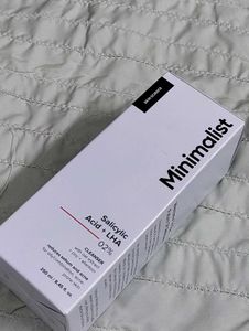 Minimalist Salicylic Acid Cleanser
