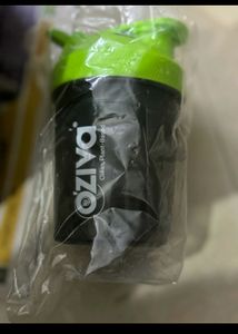 600ml Or 300ml Oziva  Shaker