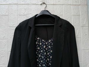 New with tag Korean black Shrug Cute