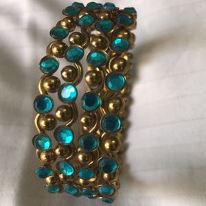 Kundan Blue Beaded Bangles Set
