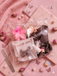 Gift hamper for Girls 💕