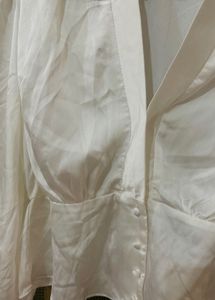 Chic White V-Neck Blouse