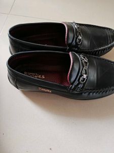 Men's Black Loafers