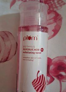 Plum Goji Berry Glycolic Acid Exfoliating Toner